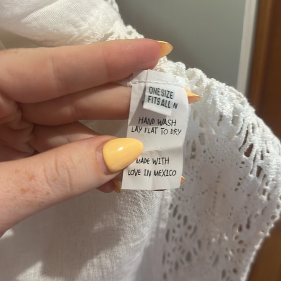 Jen’s Pirate Booty Whimsical Kaftan - Picture 3 of 5